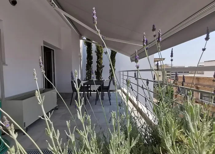 Ikarus Modern Apartment At The Centre Of Athens