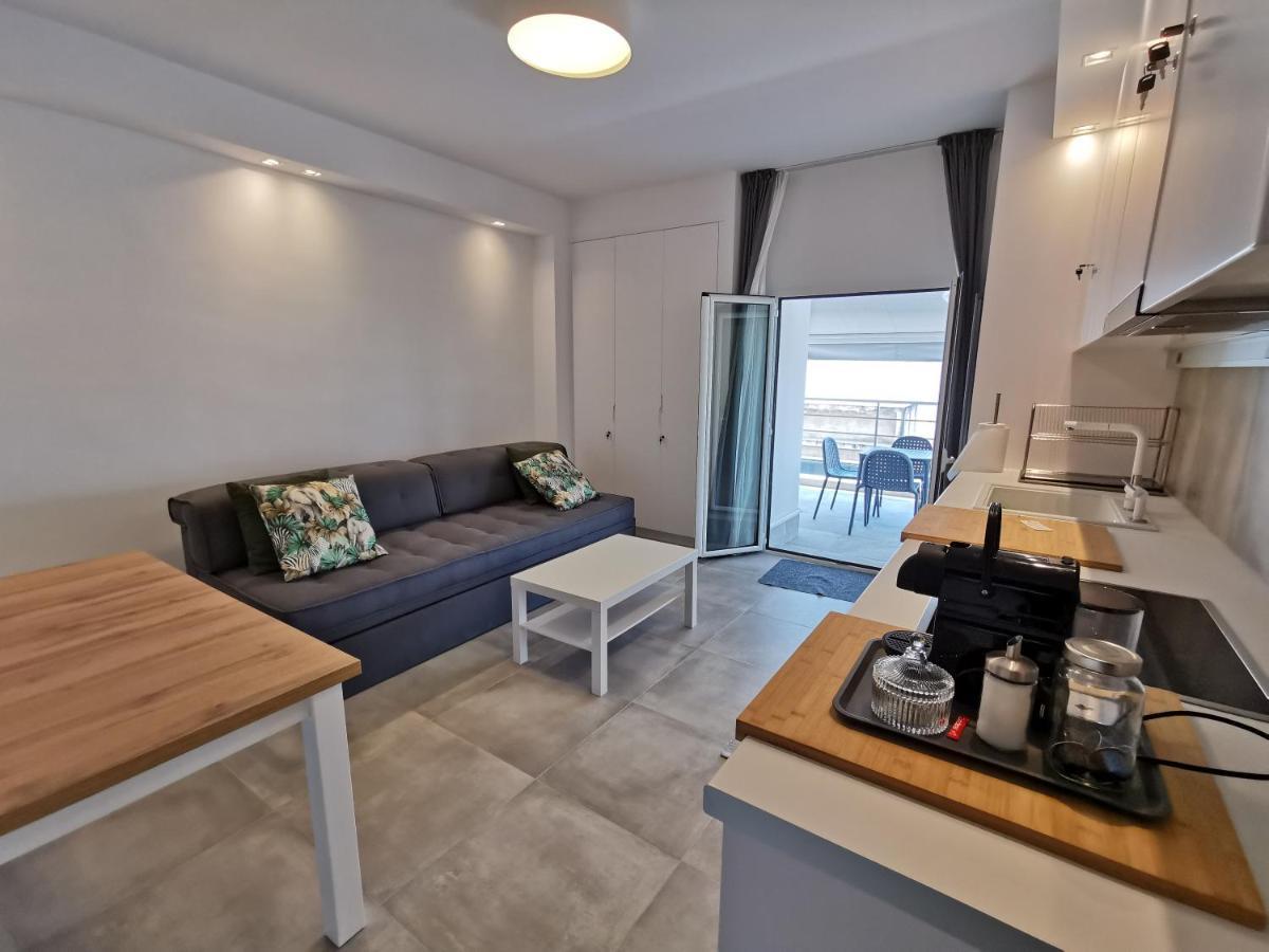 Ikarus Modern At The Centre Of Apartment *