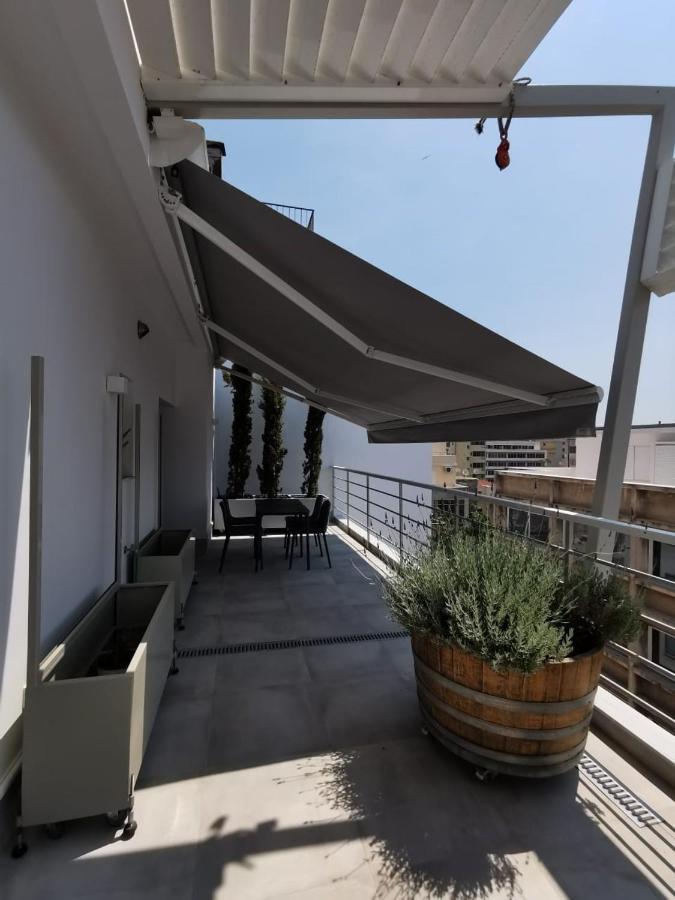 Ikarus Modern At The Centre Of Apartment Athens